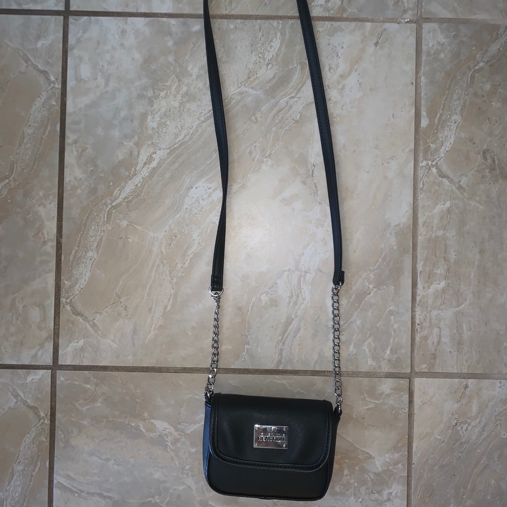 Kenneth Cole Reaction small crossover